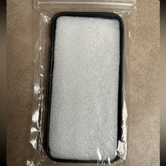 NEW Coach iPhone Case 13 Pro Max - Picture 2 of 2